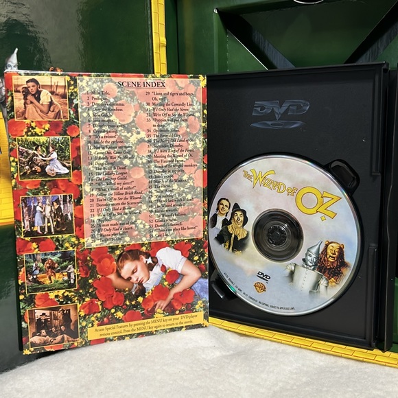 THE WIZARD OF OZ-Deluxe Edition-Collectible Gift Set. Great condition - Picture 9 of 15
